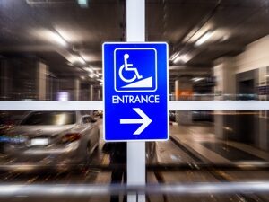 Проектируем лифты для инвалидов